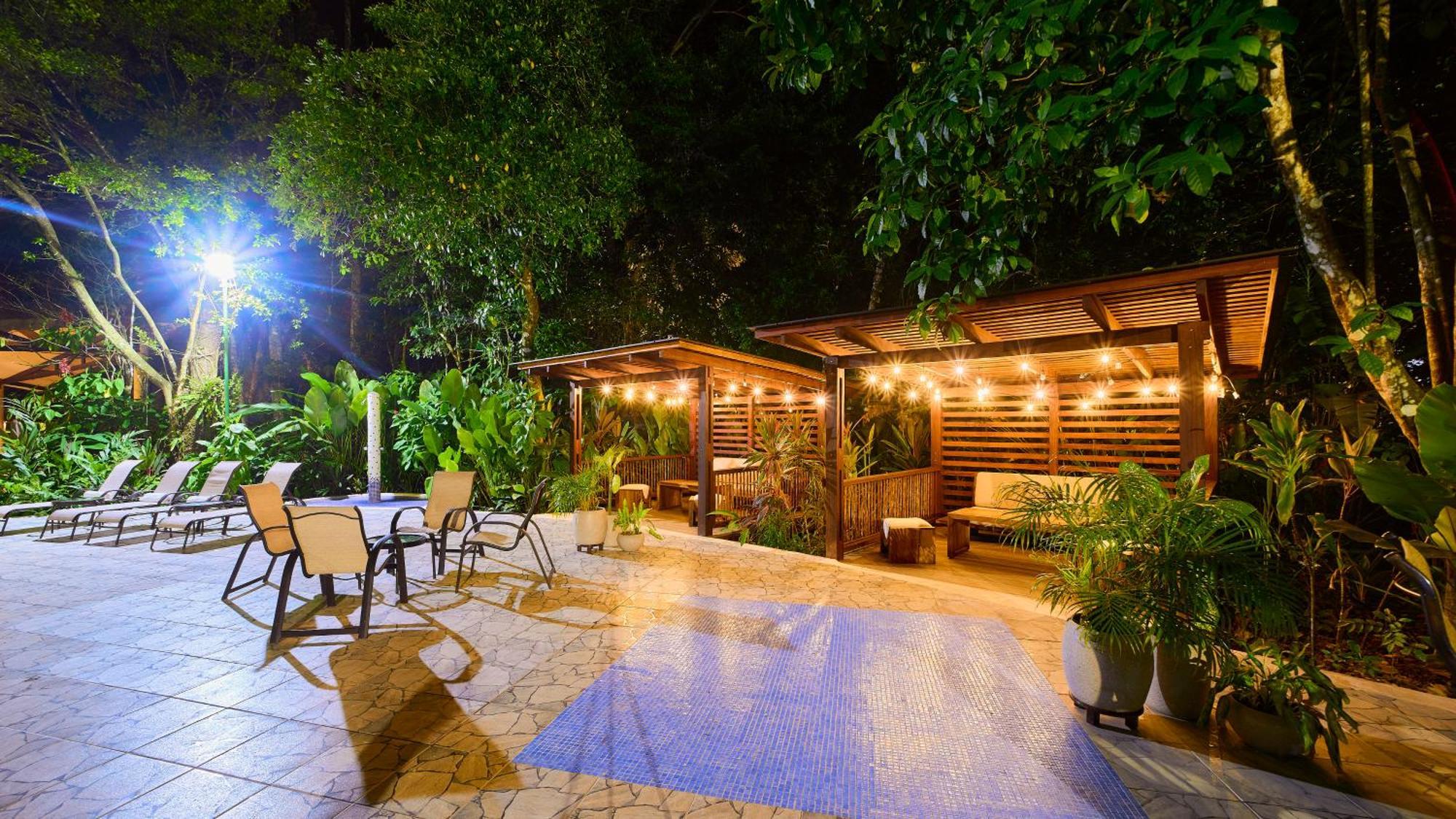 Aninga Lodge Тортугеро Екстериор снимка