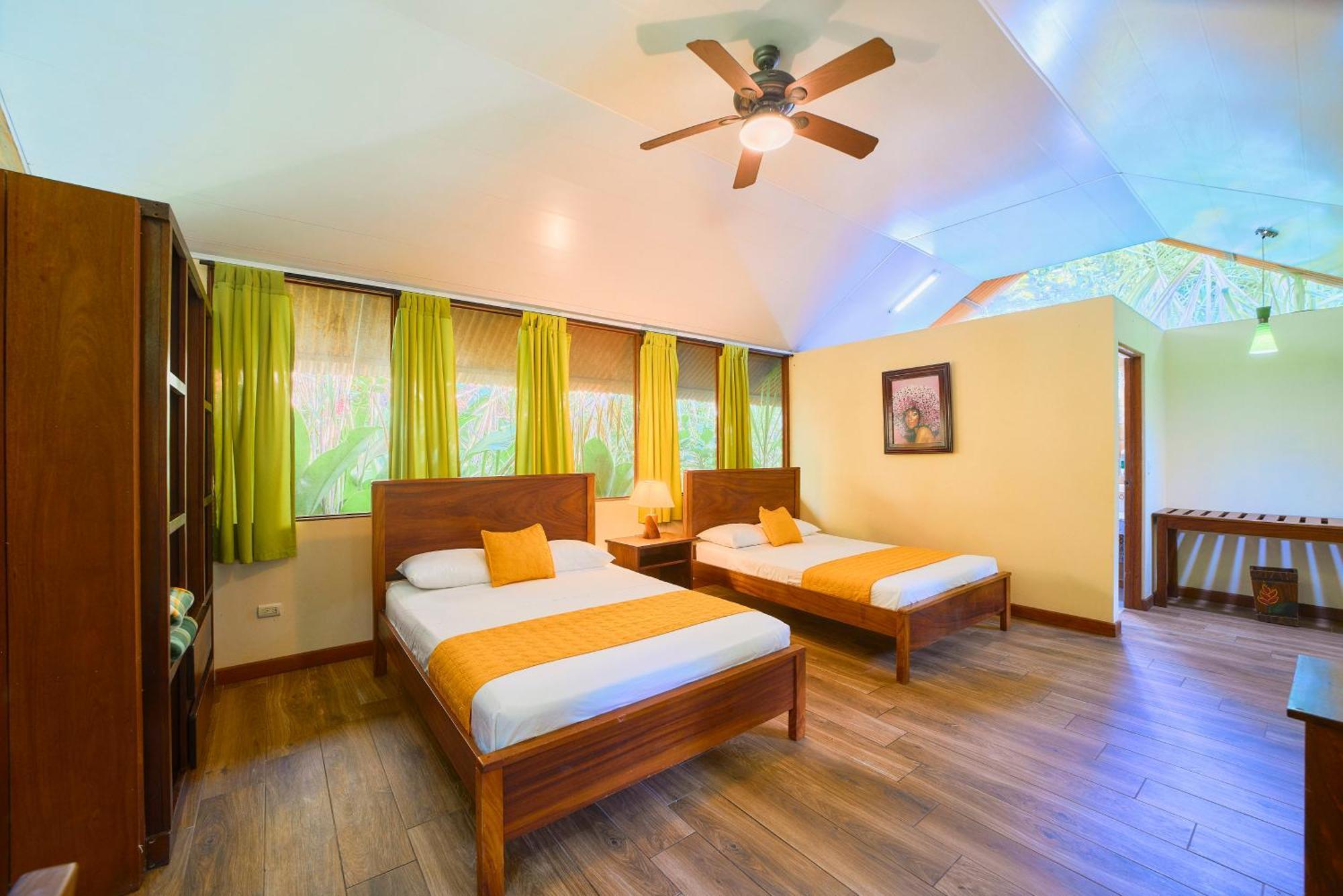 Aninga Lodge Тортугеро Екстериор снимка